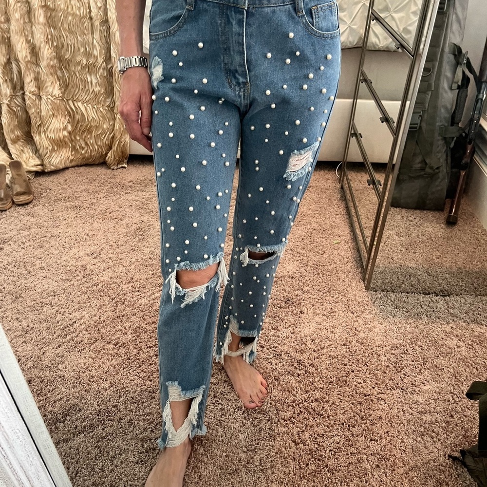 Pearl Studded Distress Holes Designer Jeans Size Small